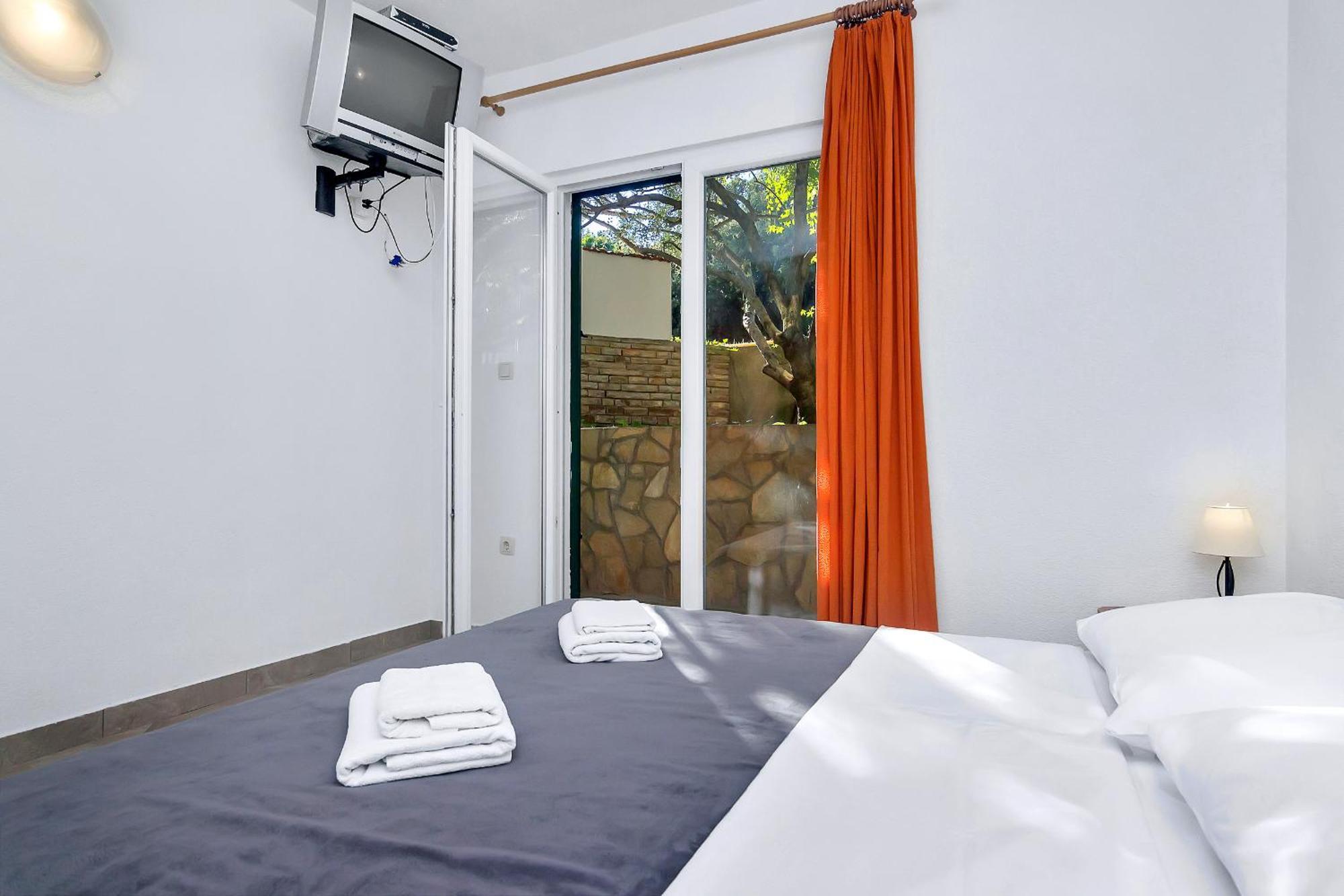 Apartmani Nikola Zastražišće المظهر الخارجي الصورة
