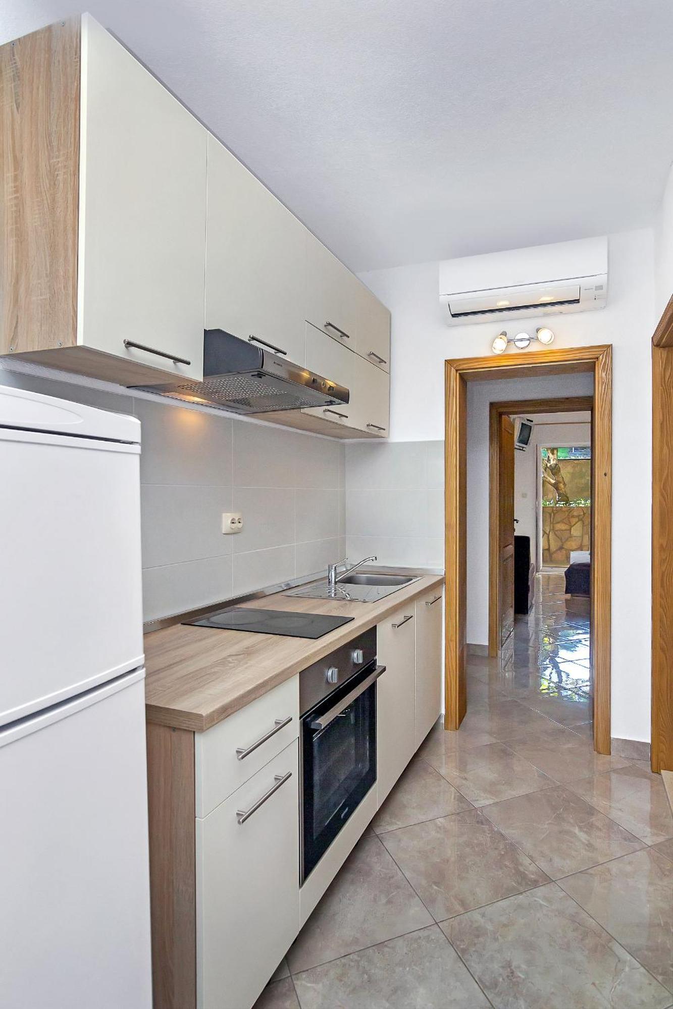 Apartmani Nikola Zastražišće المظهر الخارجي الصورة