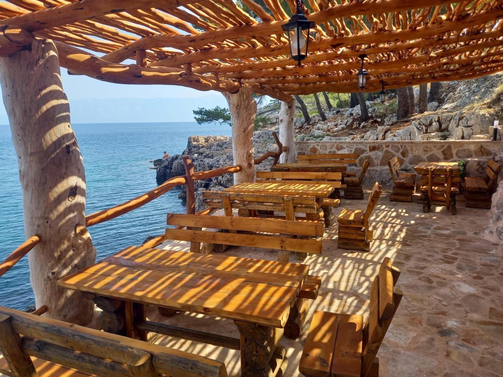 Apartmani Nikola Zastražišće المظهر الخارجي الصورة